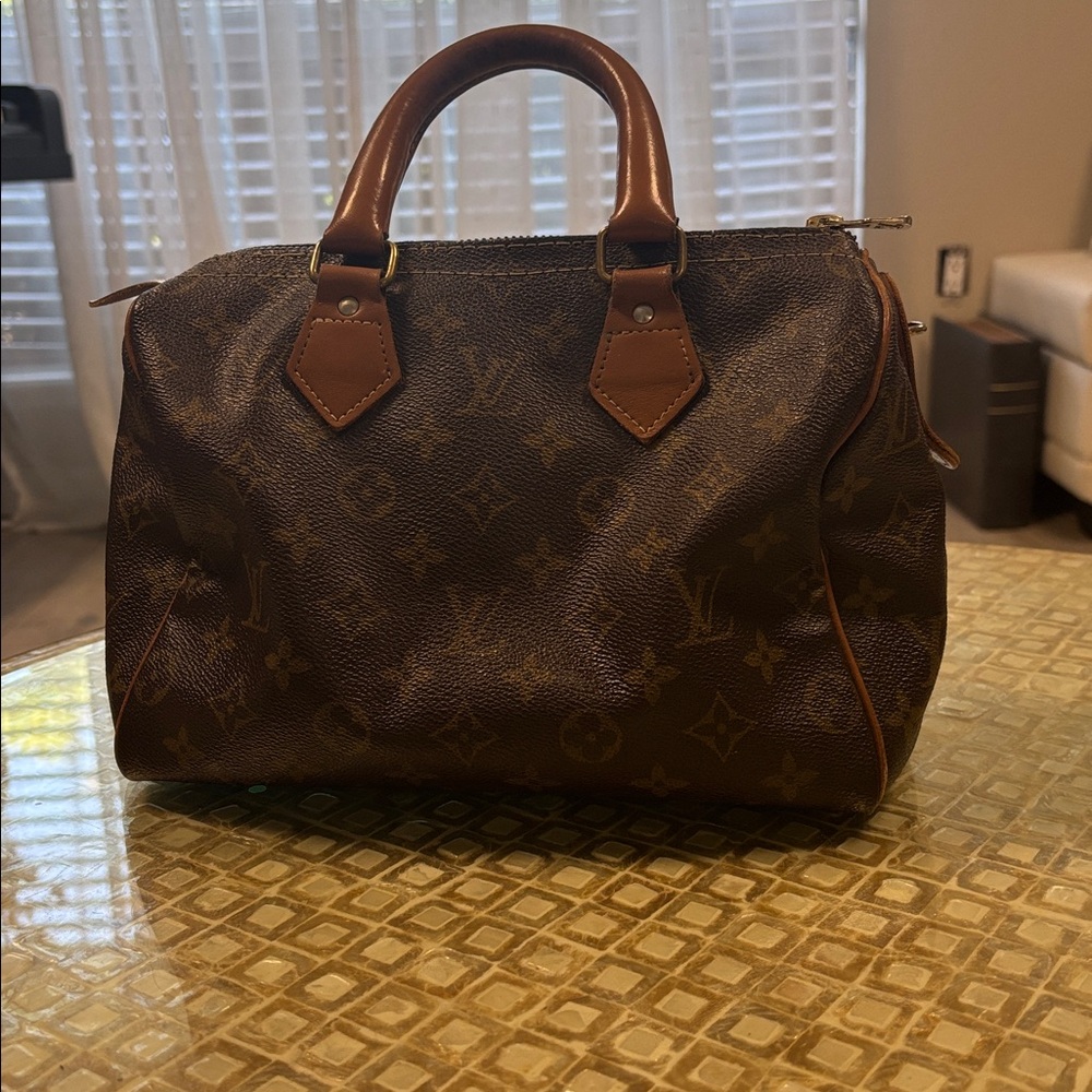 Vintage Louis Vuitton Brown Monogram leather Top-Handle Satchel. Like new.